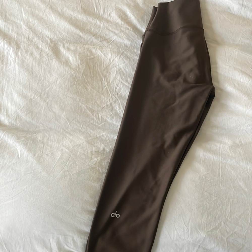 Alo High-Waist Airlift Legging in Espresso